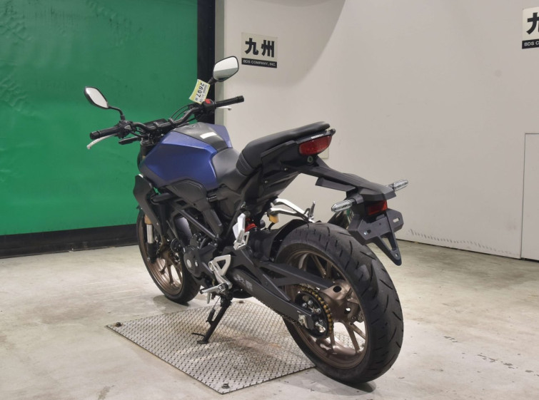 Мотоцикл Honda CB250RA з пробігом 6916 km