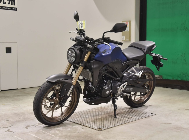 Мотоцикл Honda CB250RA з пробігом 6916 km