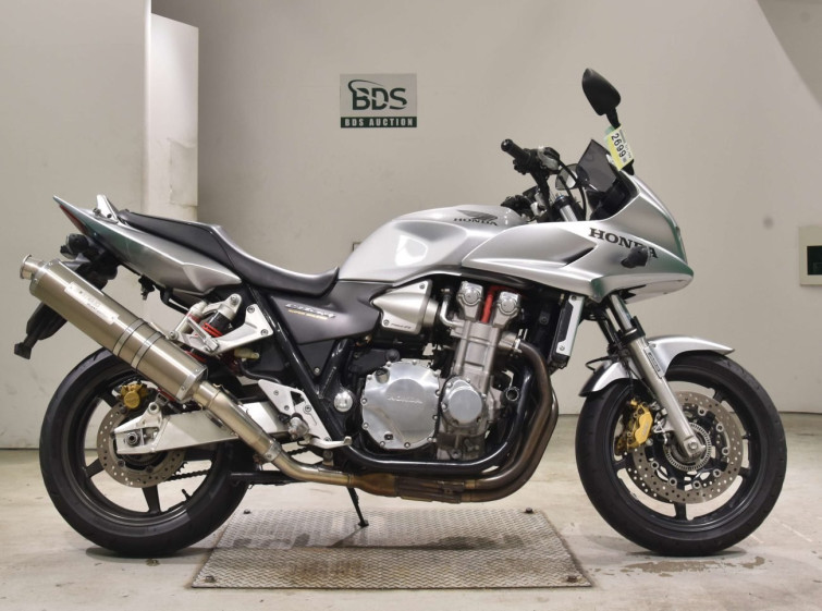 Мотоцикл Honda CB1300SFA BOLDOR з пробігом 17447 km