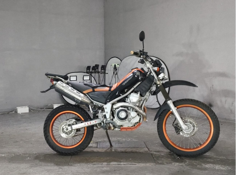 Мотоцикл Yamaha TRICKER з пробігом 28206 km