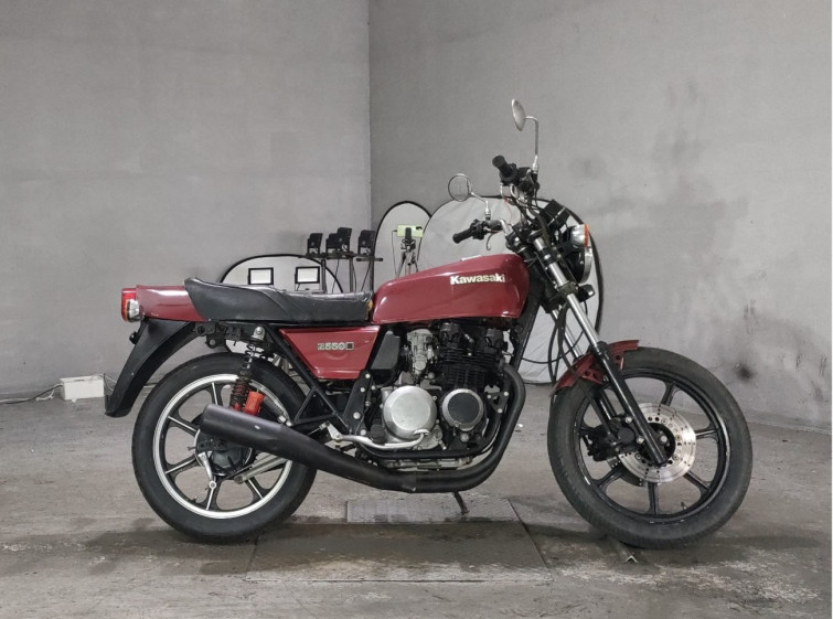 Мотоцикл Kawasaki Z400J з пробігом 42465 km