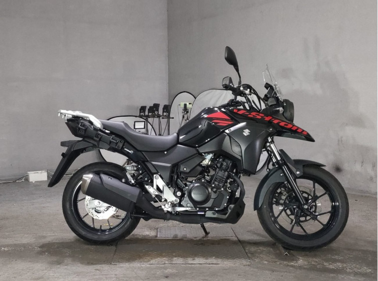 Мотоцикл Suzuki V-STROM DL250 с пробегом 2693 km