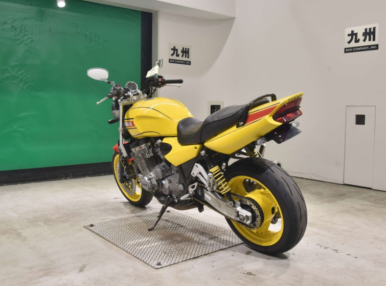 Мотоцикл Yamaha XJR1300