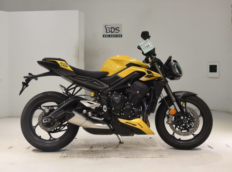 Мотоцикл Triumph STREET TRIPLE RS с пробегом 15849 km