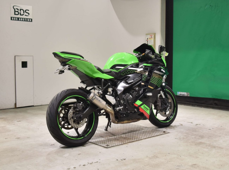 Мотоцикл Kawasaki ZX-25R-2SE с пробегом 19823 km