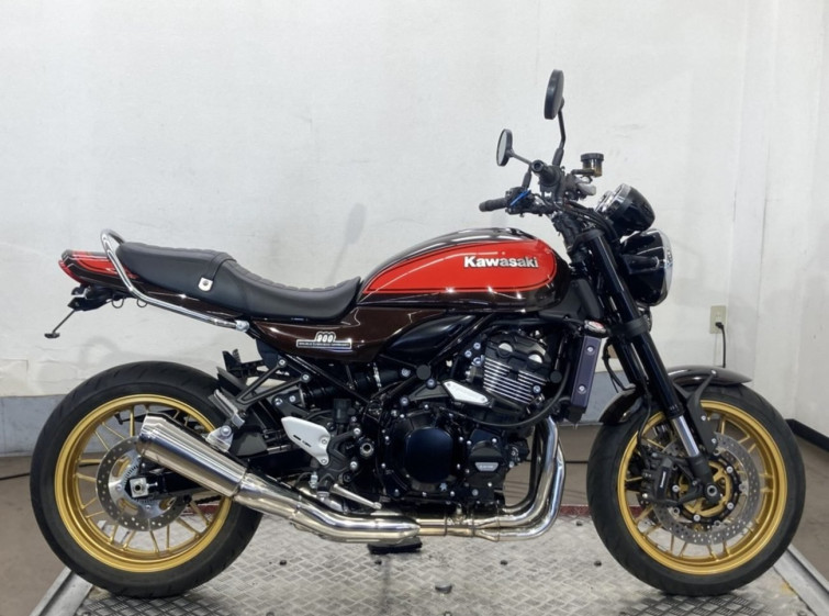 Мотоцикл Kawasaki Z900RS з пробігом 2130 km