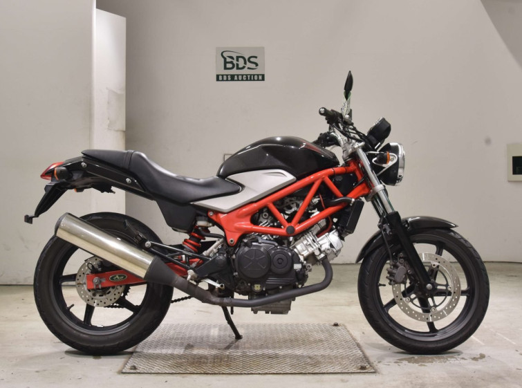 Мотоцикл Honda VTR250 с пробегом 31294 km