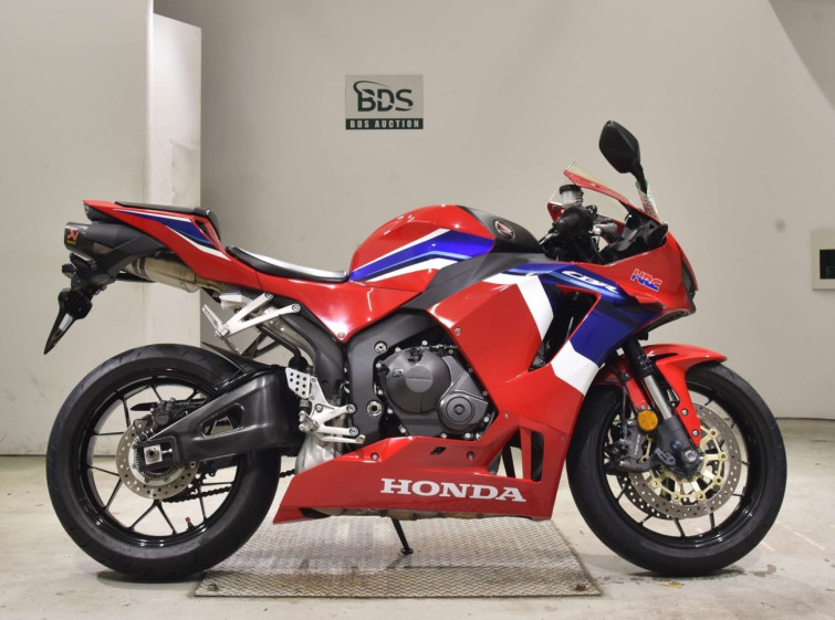 Мотоцикл Honda CBR600RR з пробігом 4900 km