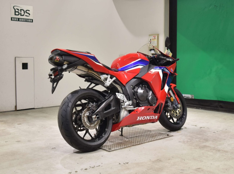 Мотоцикл Honda CBR600RR з пробігом 4900 km
