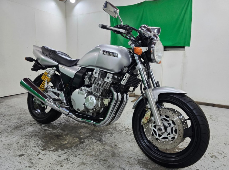 Мотоцикл Yamaha XJR400 с пробегом 12906 km