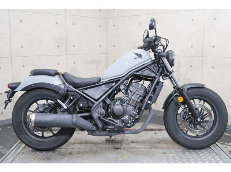 Мотоцикл Honda REBEL CMX250 ABS з пробігом 2754 km