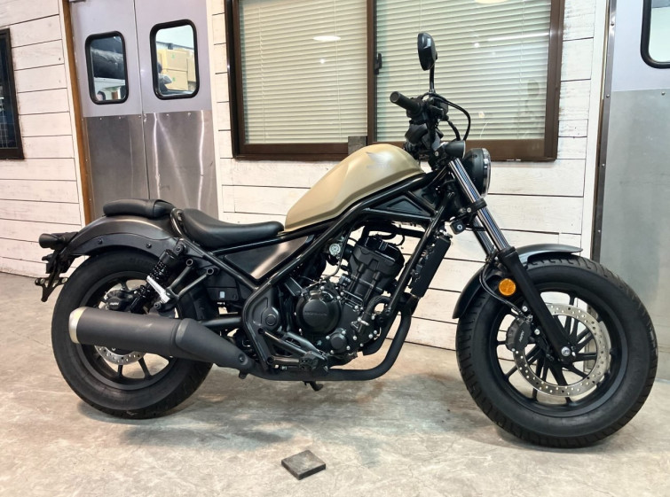 Мотоцикл Honda REBEL CMX250 ABS з пробігом 705 km