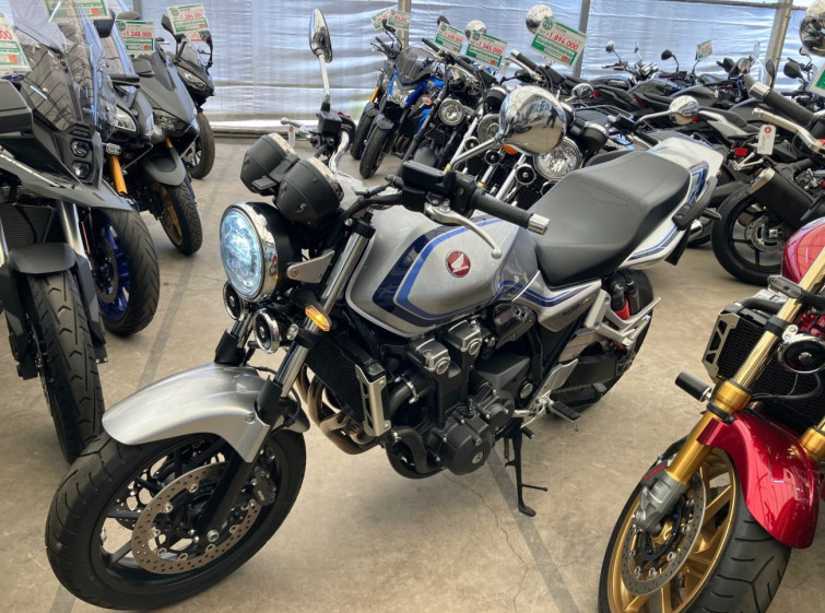 Мотоцикл Honda CB1300SFA с пробегом 3240 km
