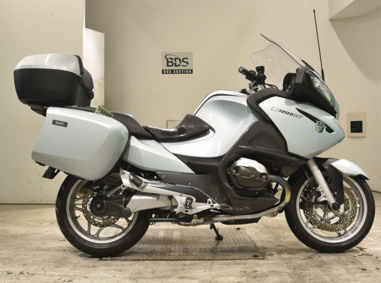 Мотоцикл BMW R1200RT з пробігом 28019 km