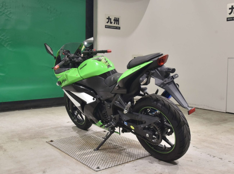 Мотоцикл Kawasaki NINJA250R с пробегом 20323 km