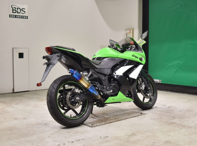 Мотоцикл Kawasaki NINJA250R с пробегом 20323 km