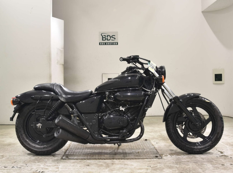 Мотоцикл Honda MAGNA250 з пробігом 36609 km