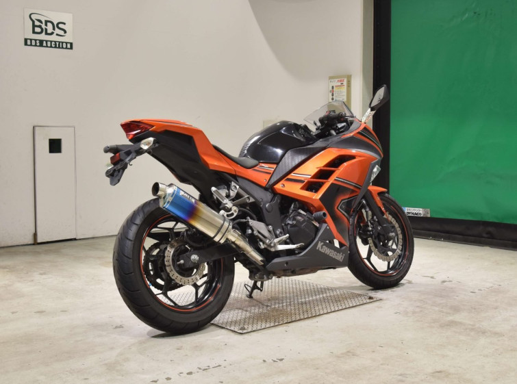 Мотоцикл Kawasaki NINJA250 з пробігом 11160 km