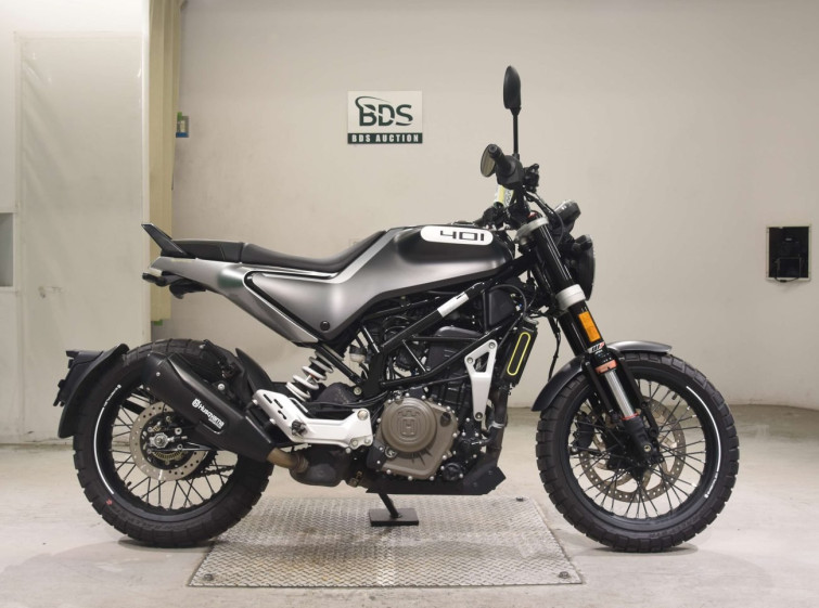 Мотоцикл Husqvarna SVARTPILEN 401 с пробегом 15608 km