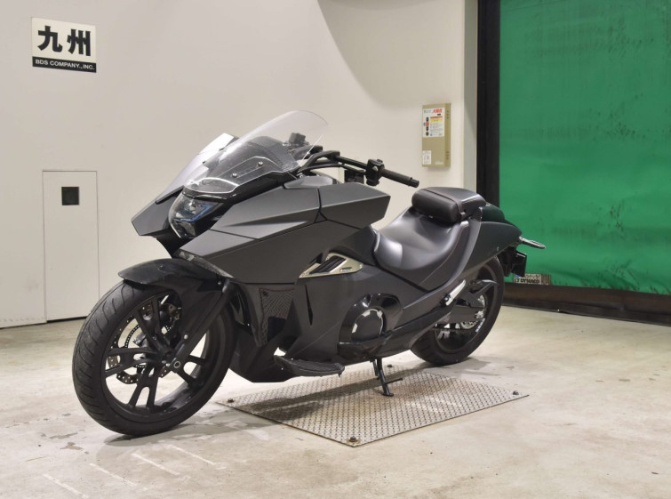 Мотоцикл Honda NM4-01 VULTUS з пробігом 4516 km