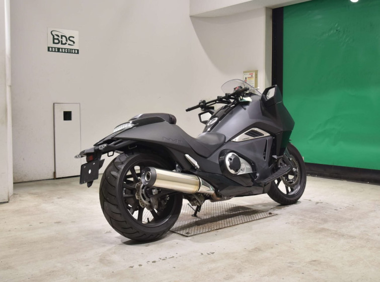 Мотоцикл Honda NM4-01 VULTUS з пробігом 4516 km