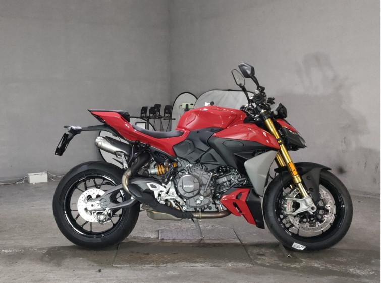 Мотоцикл Ducati STREETFIGHTER V2 з пробігом 36 km