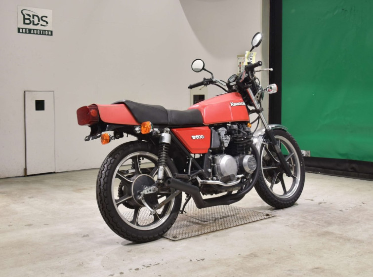 Мотоцикл Kawasaki Z550 з пробігом 12454 m