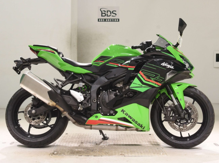 Мотоцикл Kawasaki ZX-4RR с пробегом 22198 km