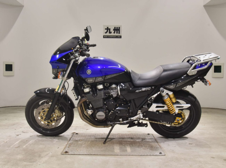 Мотоцикл Yamaha XJR1200 с пробегом 27544 km