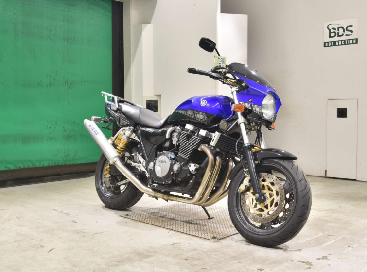 Мотоцикл Yamaha XJR1200 с пробегом 27544 km