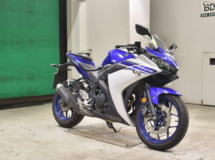 Мотоцикл Yamaha YZF-R25 с пробегом 25136 km