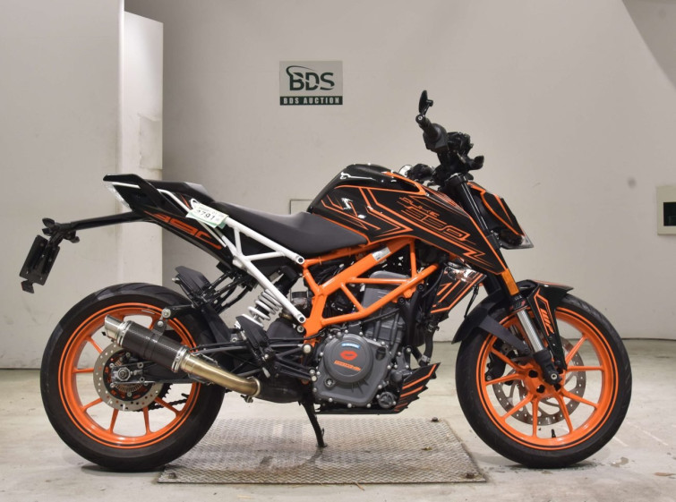 Мотоцикл KTM 390 DUKE с пробегом 12541 km