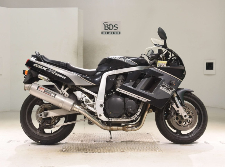 Мотоцикл Suzuki GSX-R1100 з пробігом 69751 km