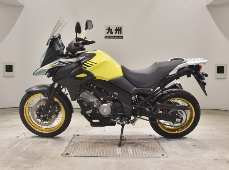 Мотоцикл Suzuki V-STROM DL650XTA з пробігом 10574 km