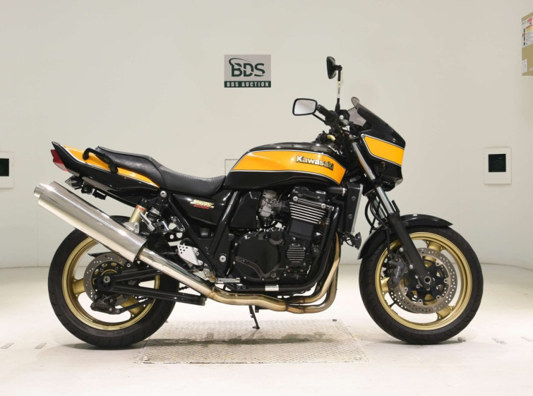 Мотоцикл Kawasaki ZRX1200R с пробегом 13095 km
