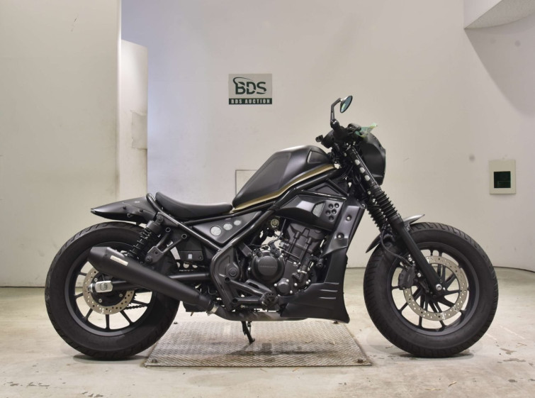 Мотоцикл Honda REBEL CMX250 з пробігом 8602 km