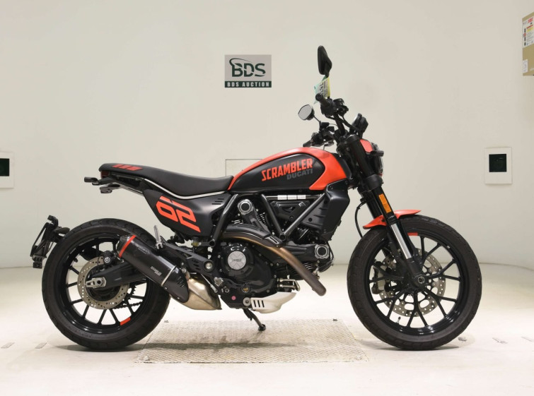 Мотоцикл Ducati SCRAMBLER 803 FULLTHROTTLE с пробегом 11517 km