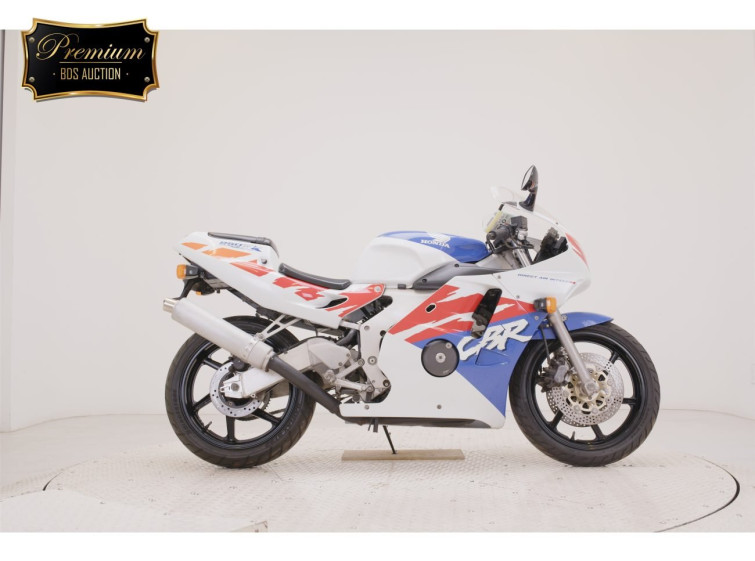 Мотоцикл Honda CBR250RR з пробігом 15417 km