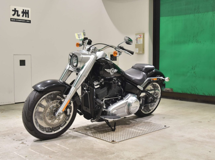 Мотоцикл HD FATBOY FLFB1745 з пробігом 4680 km