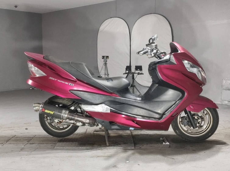 Мотоцикл Suzuki SKYWEAVE 250SS