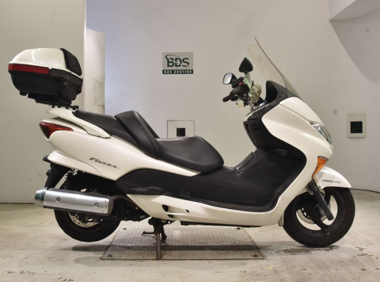 Мотоцикл Honda FORZA Z з пробігом 82654 km