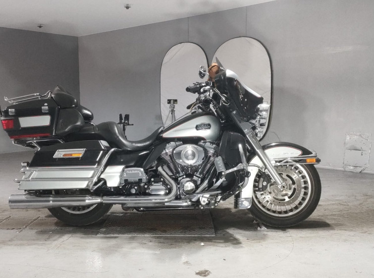 Мотоцикл HD ELECTRA GLIDE FLHTCU1580 с пробегом 28029 km