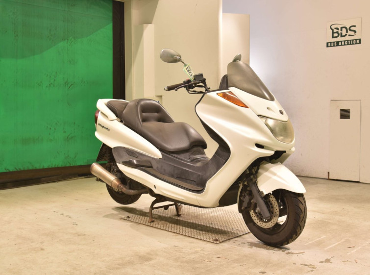 Мотоцикл Yamaha MAJESTY 250C з пробігом 39482 km