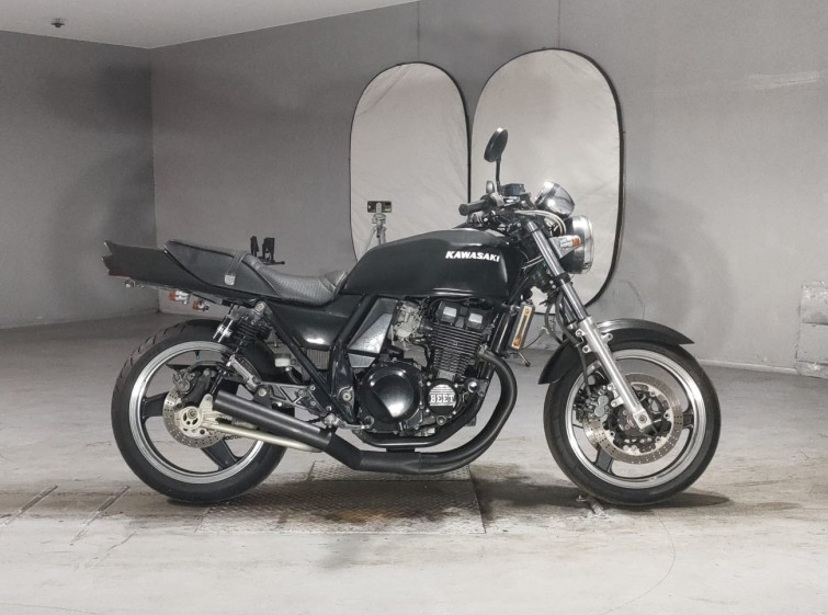 Мотоцикл Kawasaki ZRX400 с пробегом 8187 km