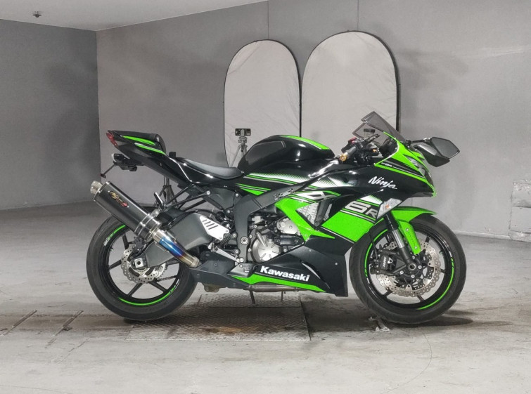 Мотоцикл Kawasaki ZX-6R с пробегом 11802 km