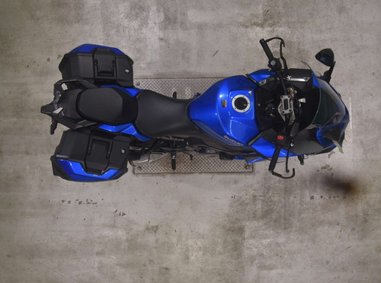 Мотоцикл Suzuki gsx-s1000 gt с пробегом 5267 km