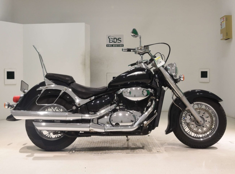 Мотоцикл Suzuki INTRUDER 400 CLASSIC с пробегом 33556 km