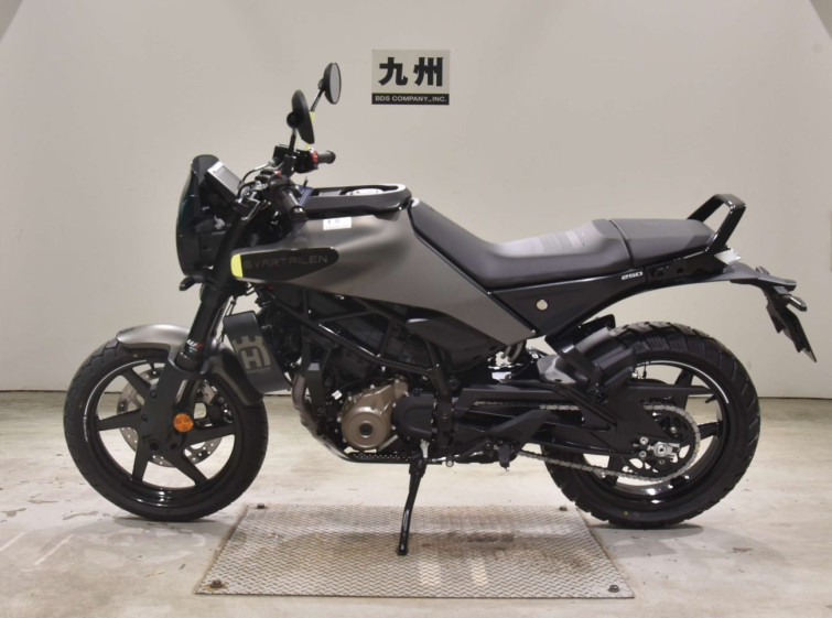 Мотоцикл Husqvarna SVARTPILEN 250 з пробігом 1 km