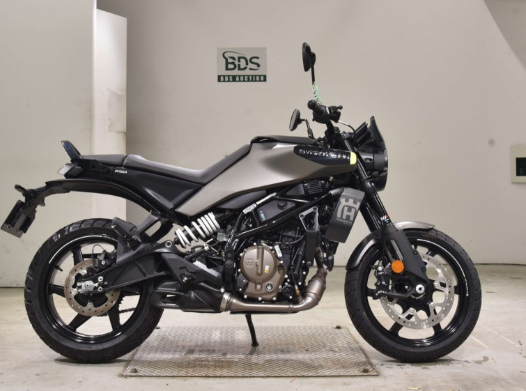 Мотоцикл Husqvarna SVARTPILEN 250 з пробігом 1 km