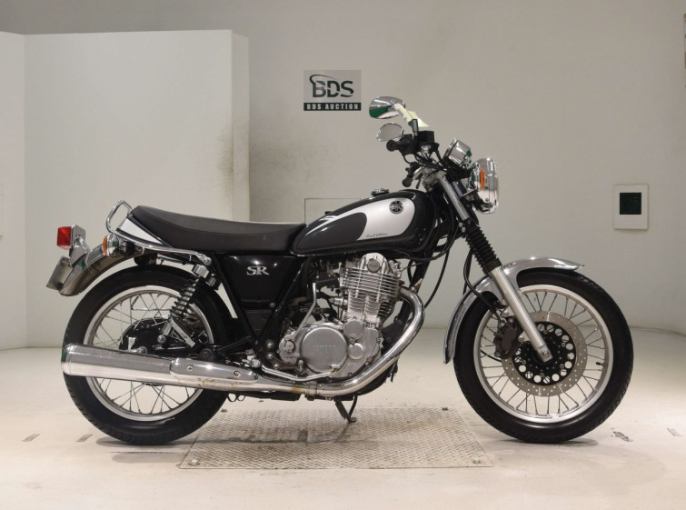 Мотоцикл Yamaha SR400 з пробігом 8322 km